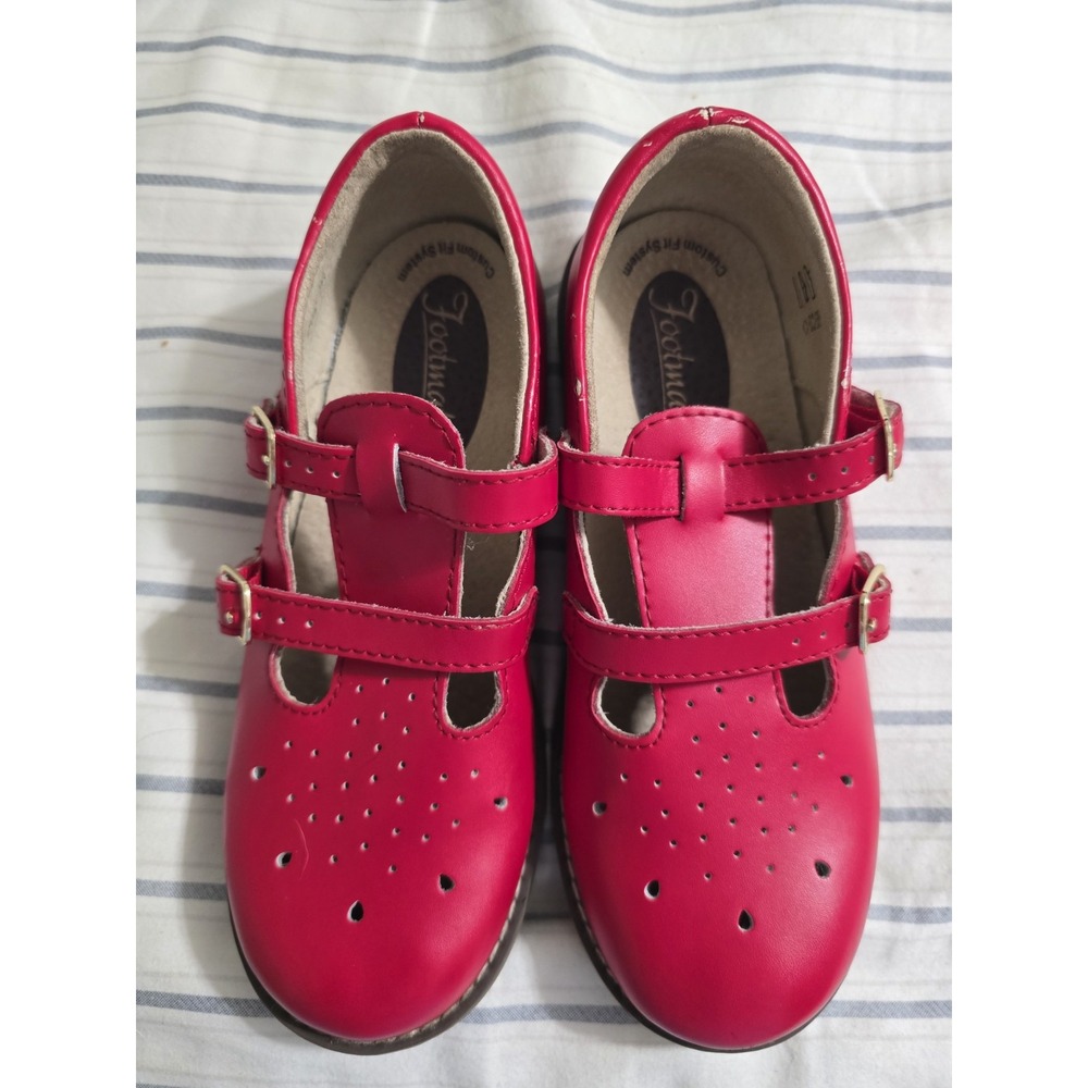 Footmate Danielle Red Size 13 WIDE Buckle Dress Shoe Classic